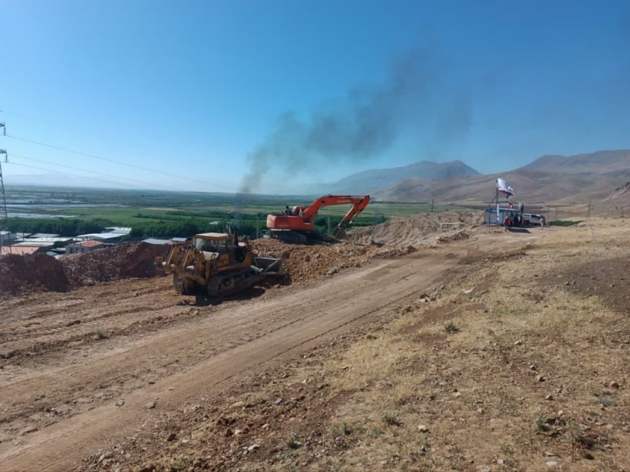 بازدید رسمی مدیرعامل شرکت ساخت و توسعه زیربناهای حمل‌ و نقل کشور از ابرپروژه راه‌آهن دورود – خرم‌آباد