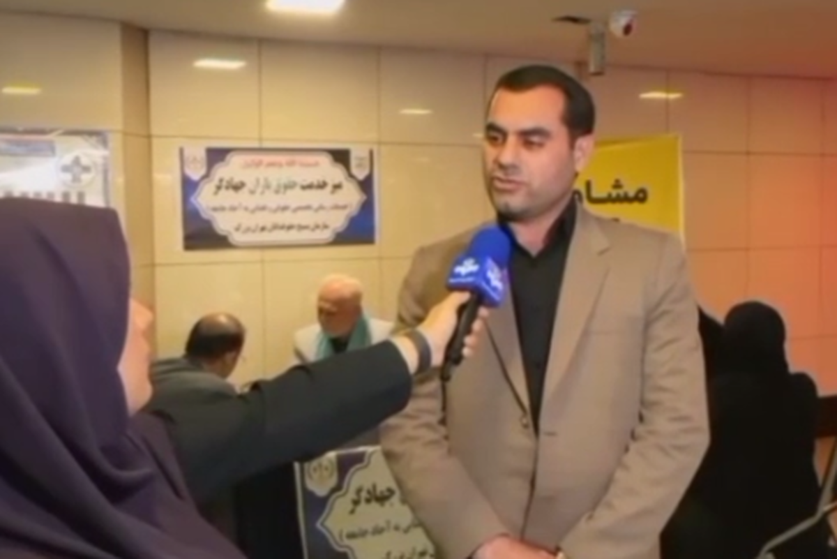 بازدید مسئول سازمان بسیج حقوق دانان کشور از میز خدمت حقوق یاران جهادگر