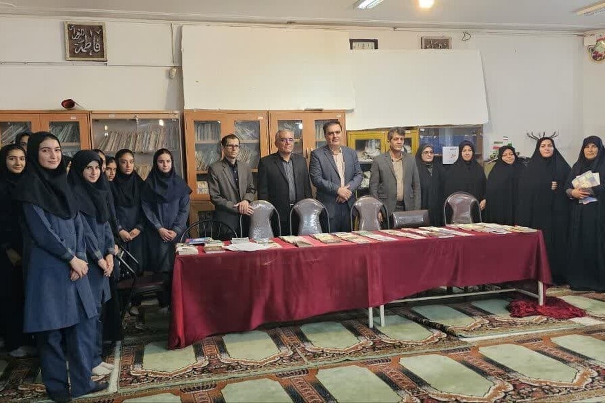 نمایشگاه ایران قوی، زنان نقش آفرین در کازرون برگزار شد