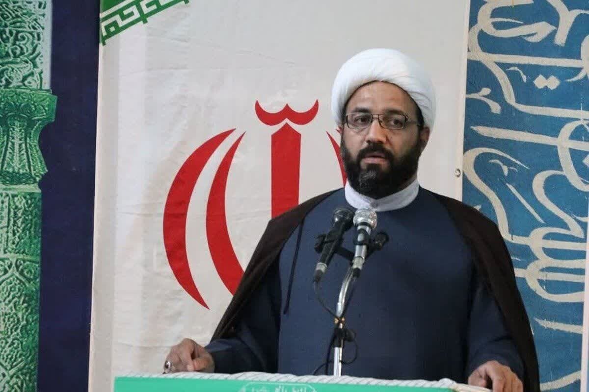 امام خمینی(ره) با پایه‌گذاری نهضت اسلامی، مسیر پیروزی انقلاب اسلامی را هموار ساخت