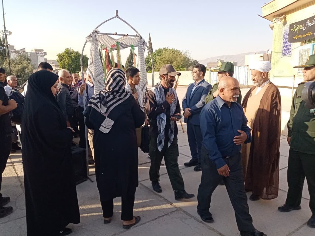 تفکر امام خمینی(ره) در راستای  فرهنگ عاشورایی است