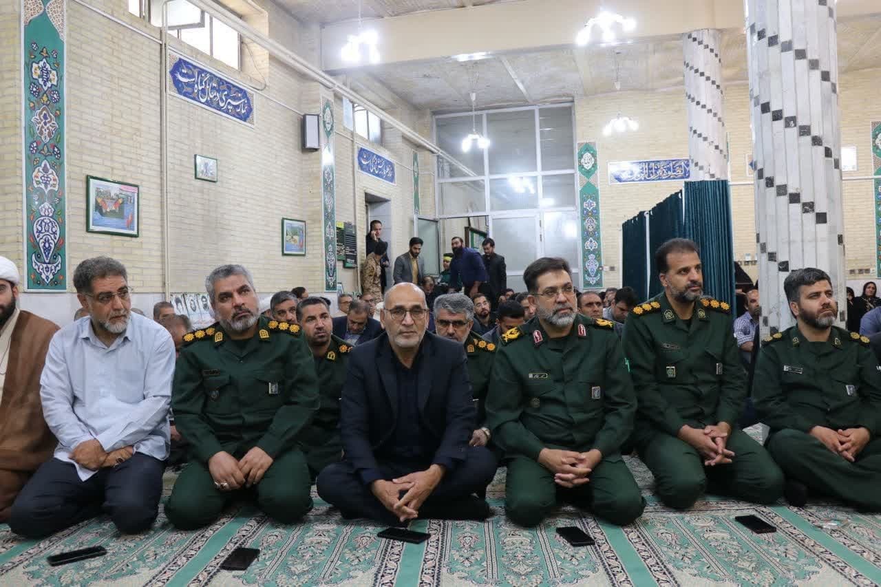 برگزاری مراسم یادبود جانباز معزز دوران دفاع مقدس شهید حسین امیدواری