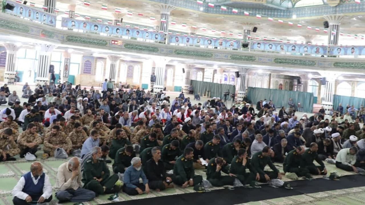 انقلاب اسلامی، تنها انقلابی که در دنیا راه خودش را ادامه داده و یک تمدن عظیم اسلامی را بنا نهاده