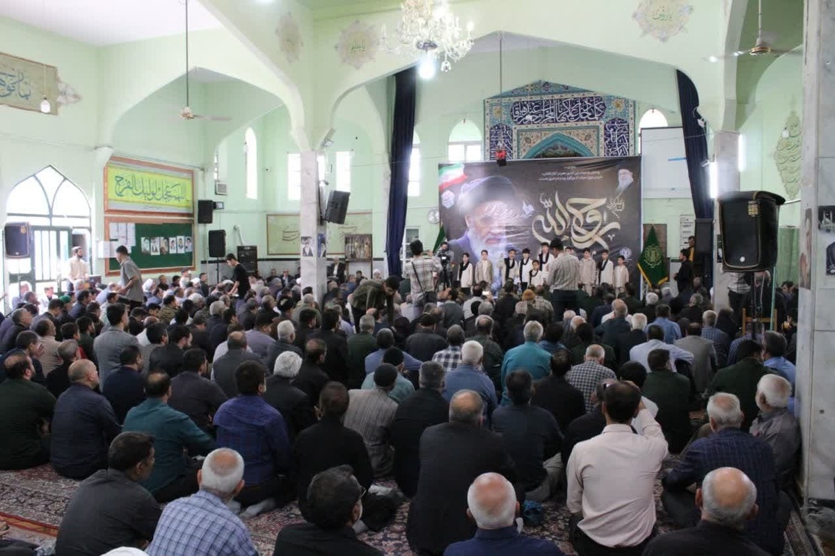 برگزاری مراسم بزرگداشت امام خمینی (ره) در مسجد انقلاب بجنورد