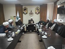 جامعه روحانیت چشمان تیزبین جامعه هستند
