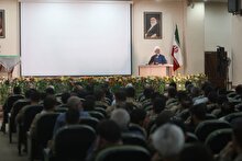 انقلاب اسلامی هویت بخش ایران بود
