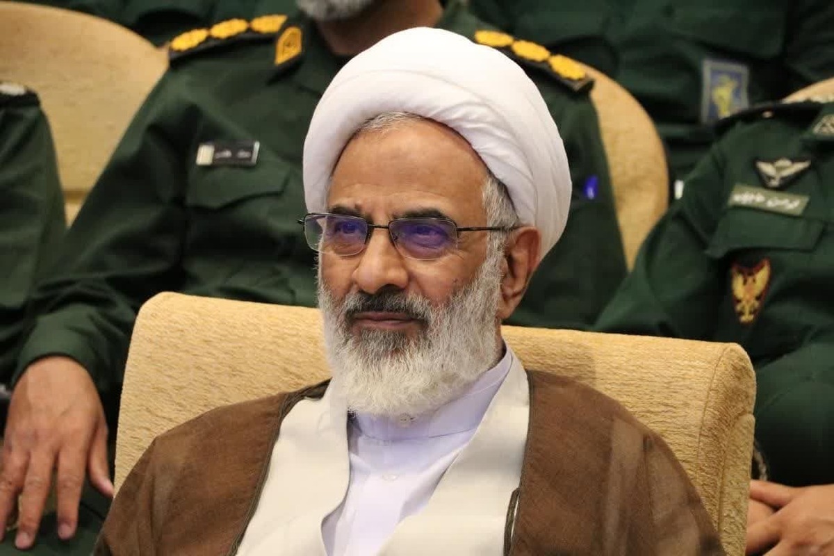 آمیختگی خون فرماندهان، دانشمندان و افرادی از اقشار مختلف مردم در جنایت دشمن جبهه واحد ملت ایران را بیش از پیش مستحکم تر کرد