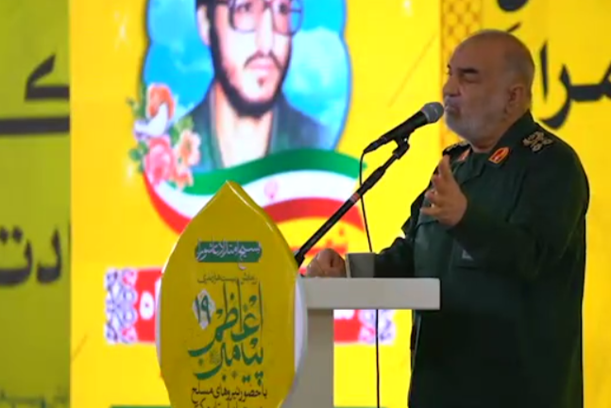 ایران می تواند دنیا را تکان دهد