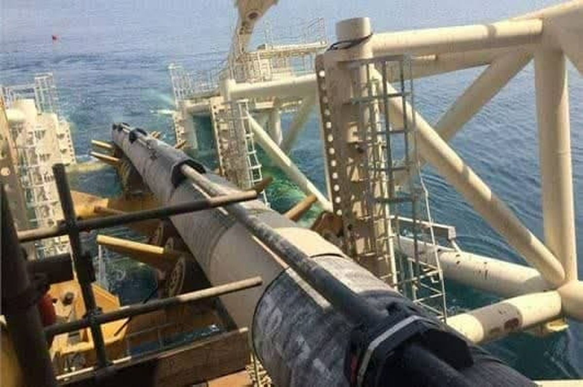 عبور خط لوله گاز از زیر بستر خلیج فارس برای نخستین بار در صنعت گاز کشور