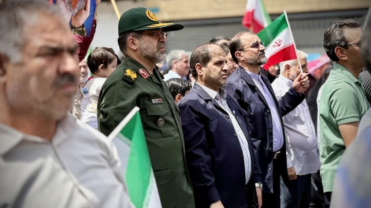 حضور فرمانده سپاه الغدیر استان یزد در راهپیمایی محکومیت جنایات وحشیانه رژیم صهیونیستی