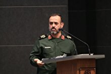 ملت ایران عزت و استقلال خود را از امام خمینی (ره) به یادگار دارد