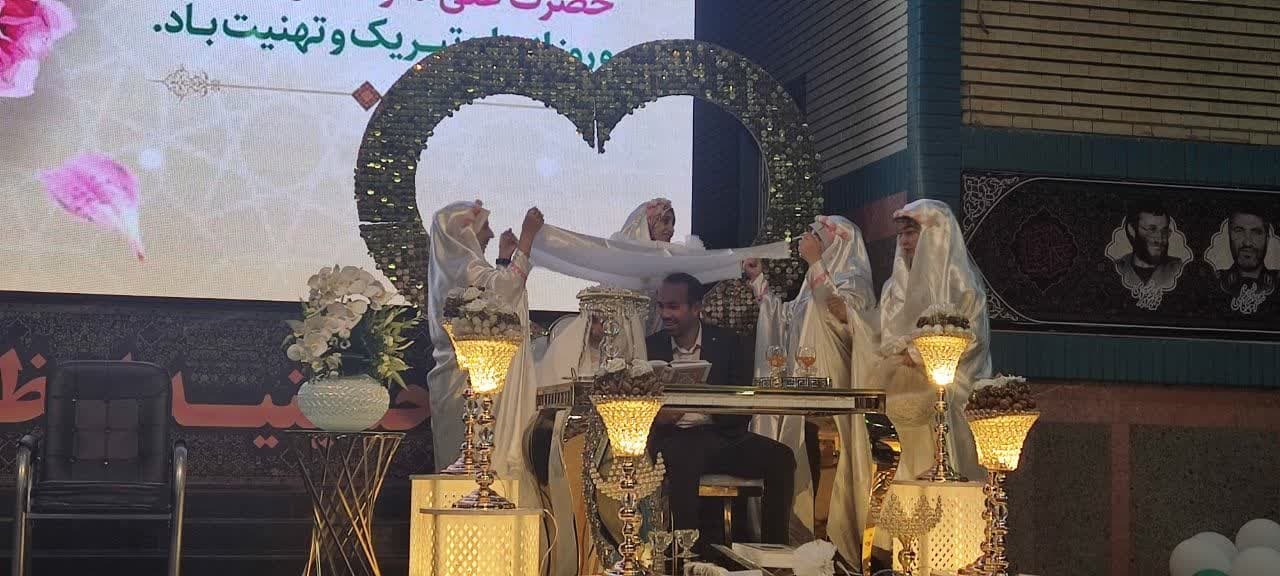 آیین اهداء ۱۵۰ سری جهیزیه به نوعروسان آذربایجان غربی