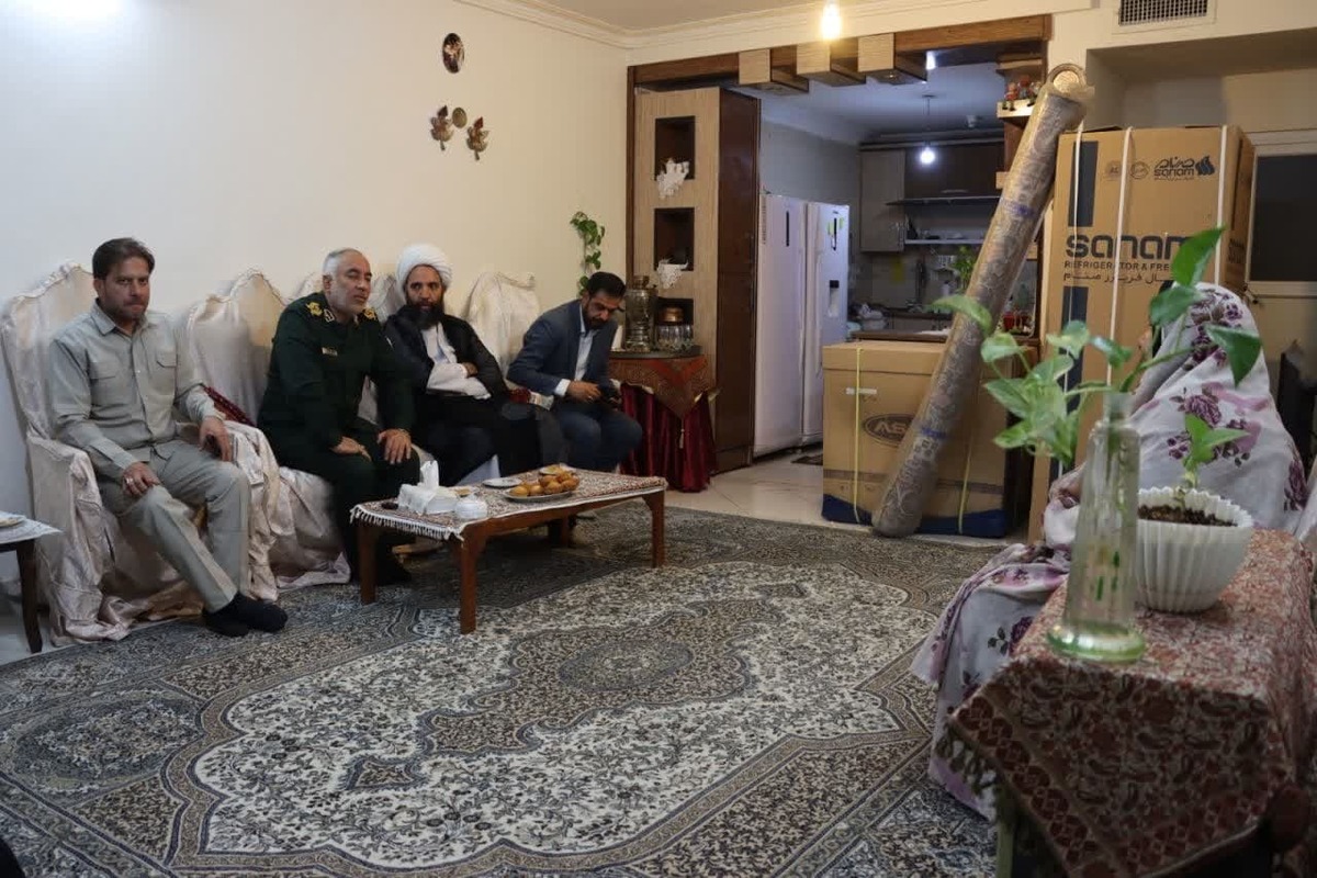توزیع ۵ سری جهیزیه به ارزش ۲۵۰ میلیون تومان بین زوج های نیازمندان خراسان جنوبی