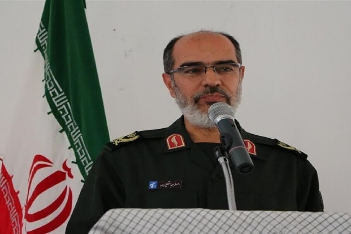 مسجد مرکز فرماندهی حل مشکلات جامعه است
