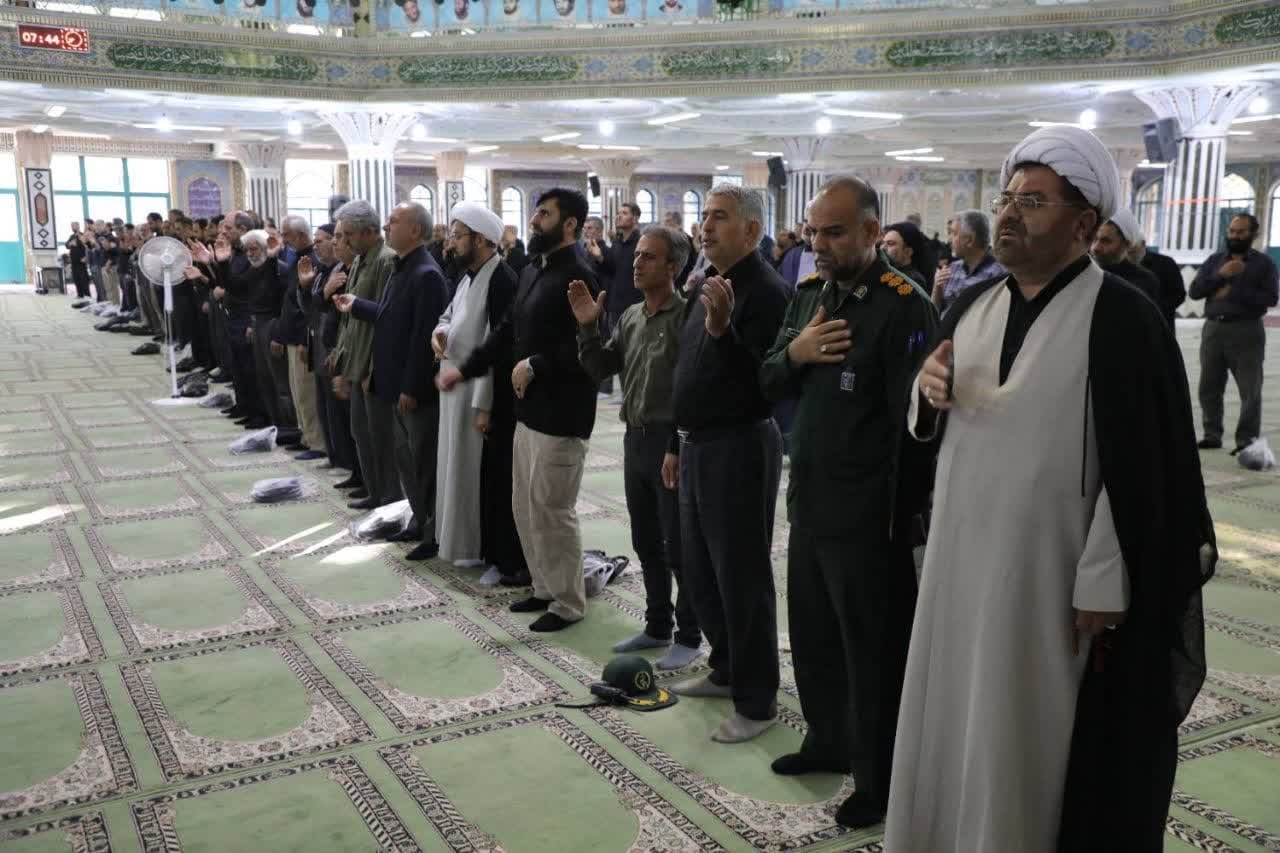 ایران حسین (ع)‌ تا ابد پیروز است