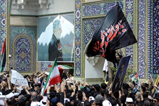تشییع باشکوه پیکر مطهر شهید ایزدی در قم