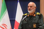 مردم در کنار دولت و نیروهای مسلح ایستاده‌اند