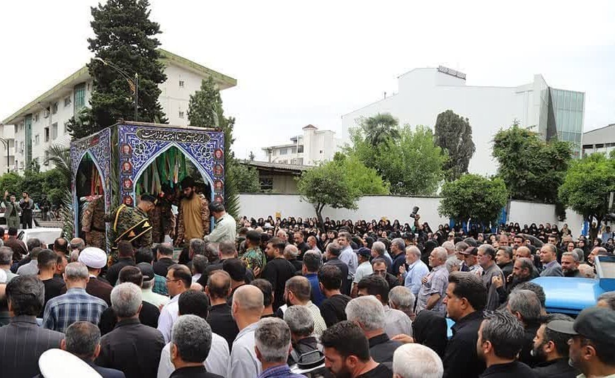 تشییع پیکر شهید مرتضی خزایی‌پول در نوشهر