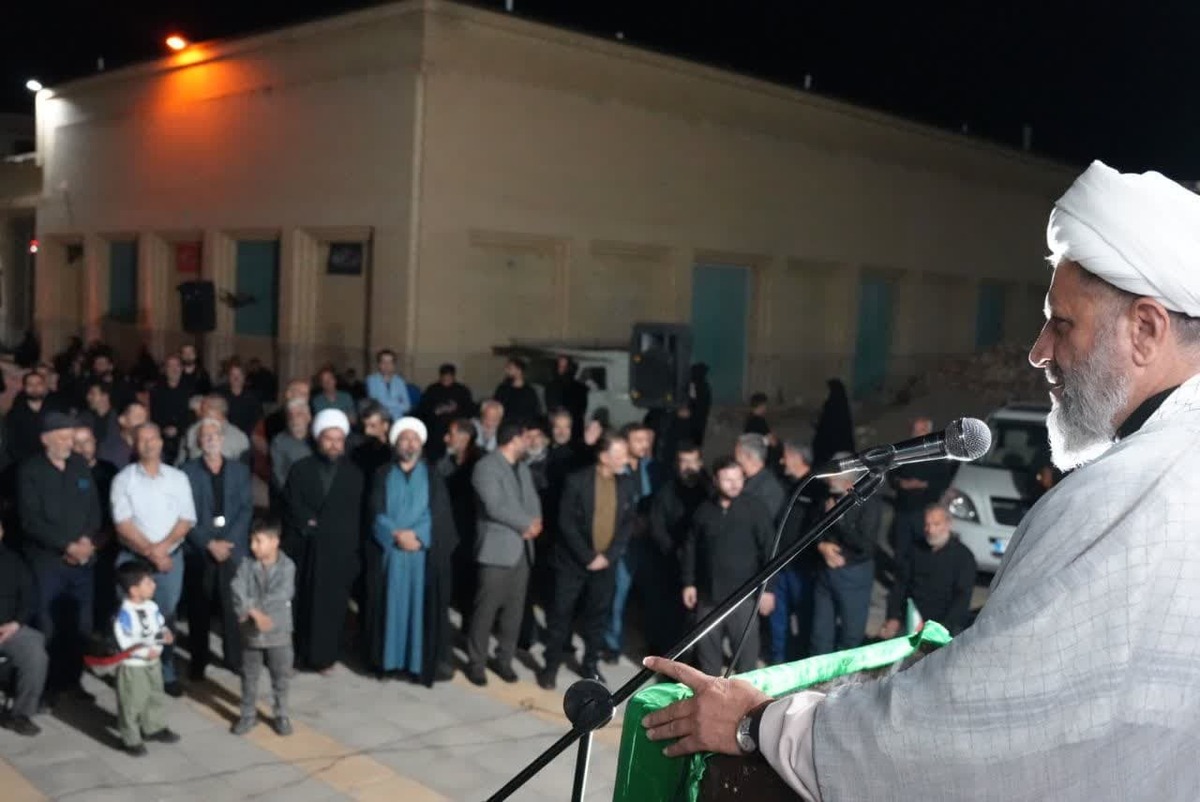 وحدت مردم رمز شکست دشمنان است