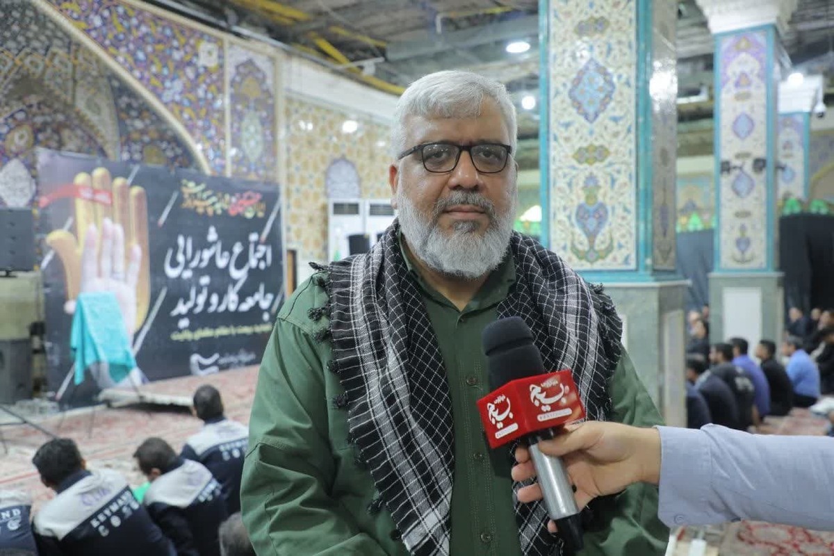تجدید میثاق کارگران و بسیجیان خوزستان با آرمان‌های شهدا و مقام ولایت