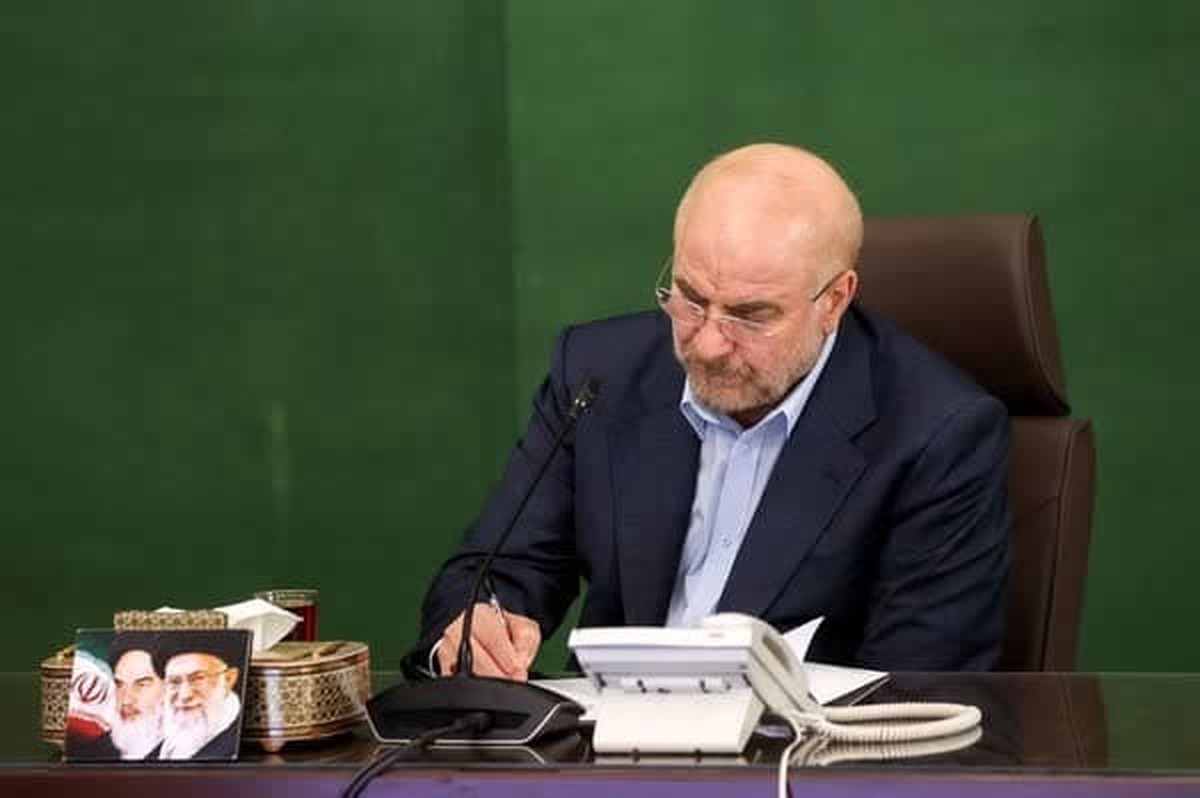 دست پرقدرت ملت ایران با عاملیت نیرو‌های مسلح بار‌ها سر بی ارزش دشمن صهیونیست را به سنگ کوبید