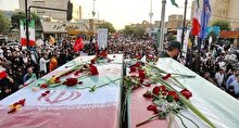 پیکر مطهر شهدای حملات اخیر رژیم صهیونیستی در قم تشییع می‌شود