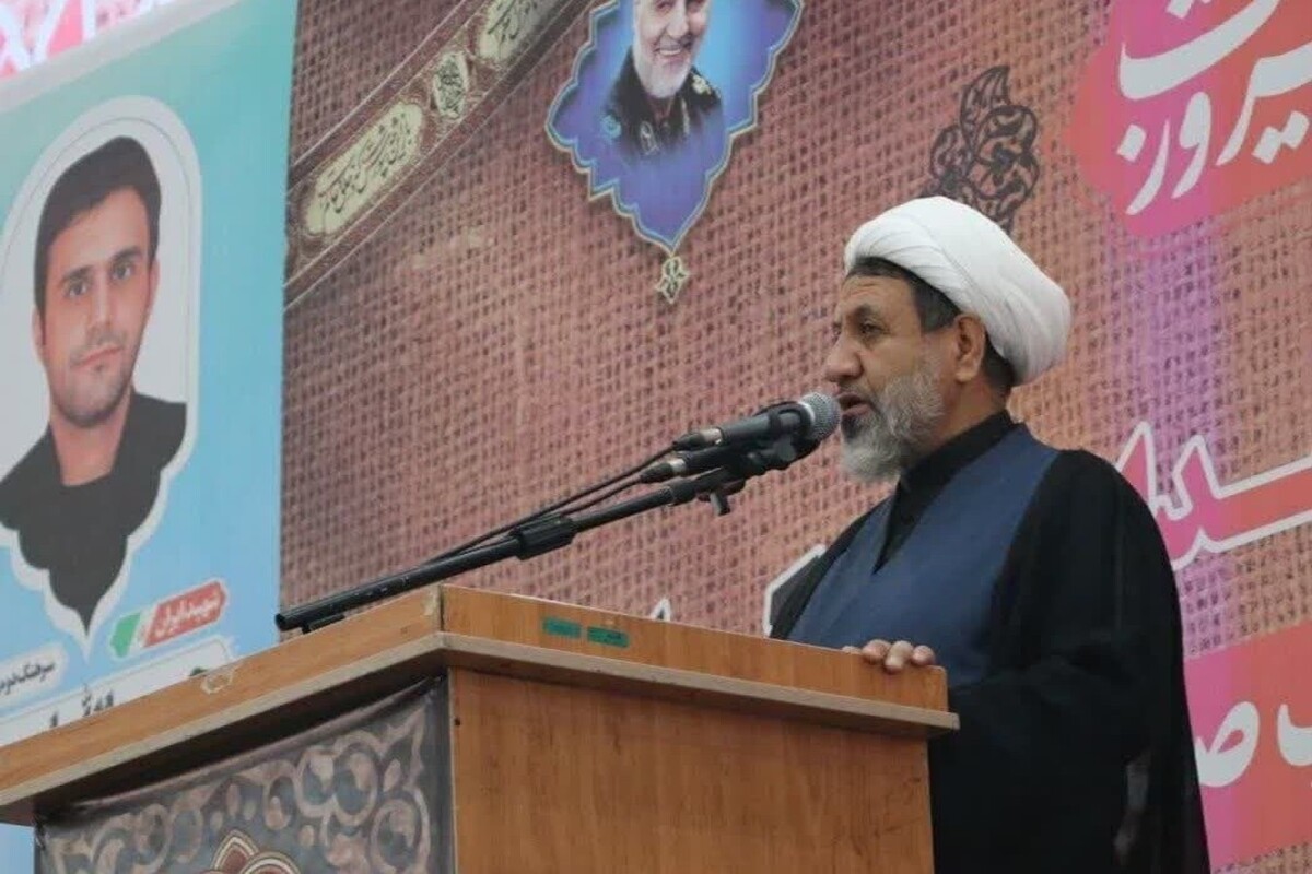 شهدای امروز برای حفظ ایران اسلامی جان خود را نثار کردند