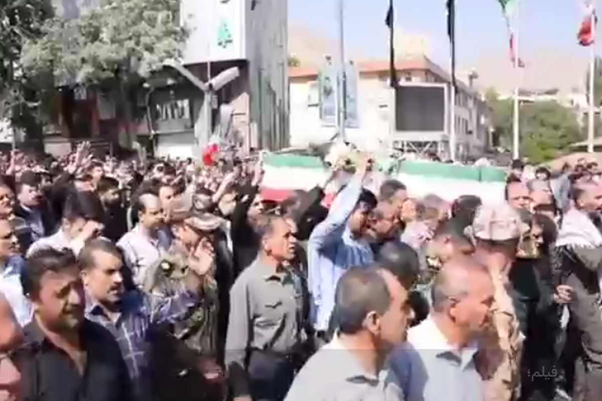 مراسم تشییع پیکر پاک پاسدار شهید رضا بسطامی