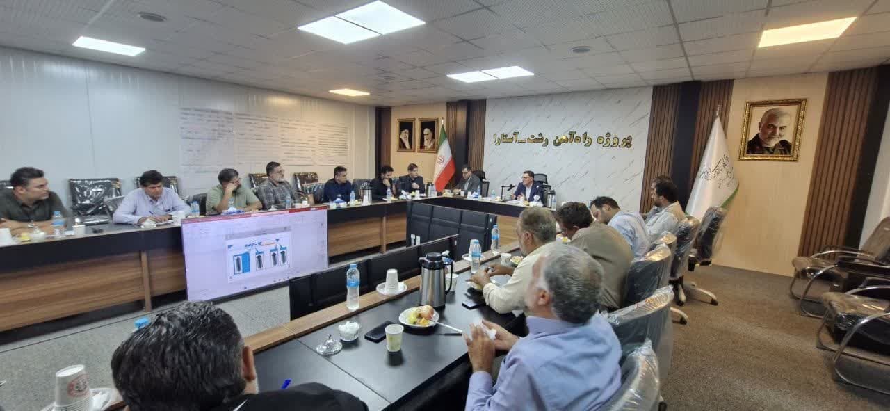 بازدید میدانی معاون راه‌آهن، بنادر و فرودگاه‌های شرکت ساخت و توسعه کشور از ابرپروژه راه‌آهن رشت – آستارا