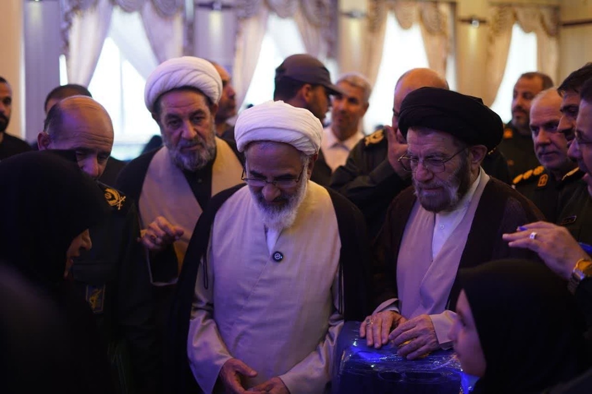 مراسم اربعین ۸۶ شهید والامقام استان لرستان در جنگ ۱۲ روزه