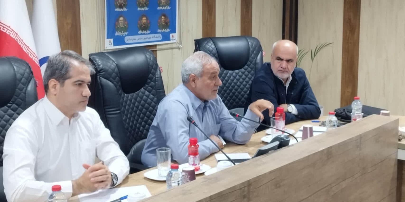 بازدید فرمانده قرارگاه سازندگی خاتمالانبیاء(ص) از پتروپالایشگاه مهر خلیج فارس و تأکید بر شتاببخشی به عملیات اجرایی بازدید فرمانده قرارگاه سازندگی خاتمالانبیاء(ص) از پتروپالایشگاه مهر خلیج فارس و تأکید بر شتاببخشی به عملیات اجرایی