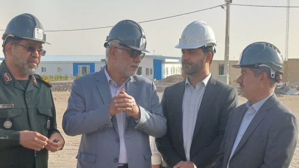 بازدید معاون مهندسی و پدافند غیرعامل سپاه پاسداران از پروژه ی بیمارستان ۱۲۸ تختخوابی الزهراء(س) سپاه یزد بازدید معاون مهندسی و پدافند غیرعامل سپاه پاسداران از پروژه ی بیمارستان ۱۲۸ تختخوابی الزهراء(س) سپاه یزد