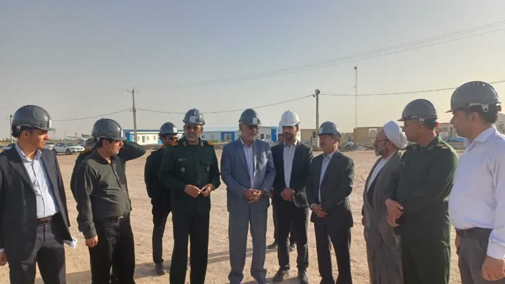 بازدید معاون مهندسی و پدافند غیرعامل سپاه پاسداران از پروژه ی بیمارستان ۱۲۸ تختخوابی الزهراء(س) سپاه یزد بازدید معاون مهندسی و پدافند غیرعامل سپاه پاسداران از پروژه ی بیمارستان ۱۲۸ تختخوابی الزهراء(س) سپاه یزد