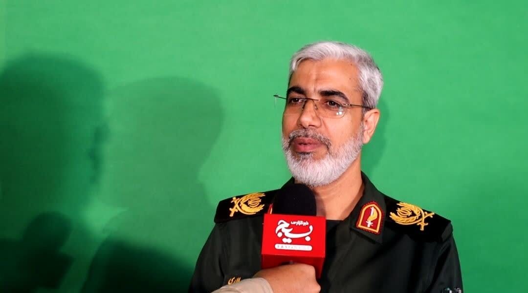 بازدیدفرمانده سپاه امام سجاد(ع)به همراه فرماندهان ارشد نظامی استان از دفتر خبرگزاری بسیج هرمزگان بازدیدفرمانده سپاه امام سجاد(ع)به همراه فرماندهان ارشد نظامی استان از دفتر خبرگزاری بسیج هرمزگان