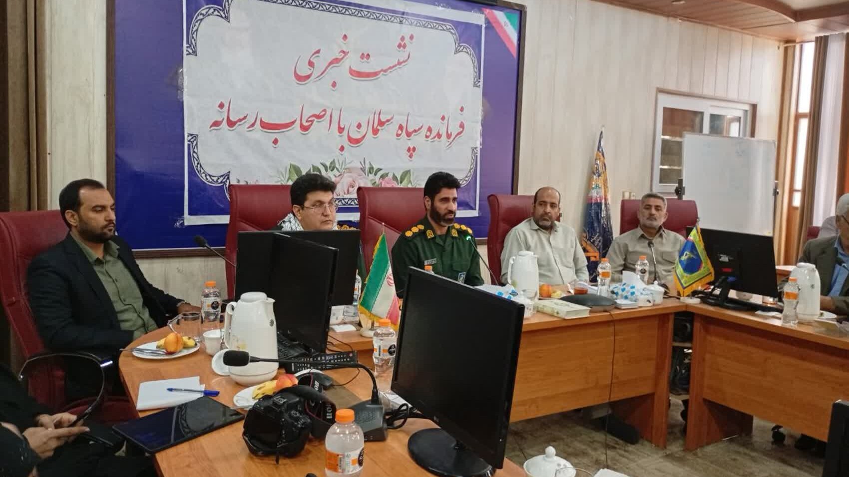 دفاع مقدس نماد ایستادگی در شرایط سخت بود