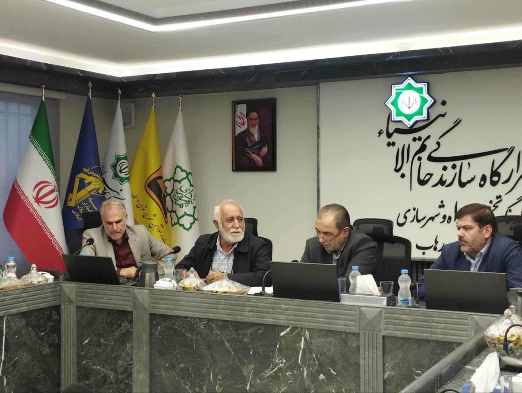 بازدید معاون هماهنگکننده قرارگاه سازندگی خاتمالانبیاء(ص) و مدیرعامل مترو تهران از ابرپروژه خط ۱۰ بازدید معاون هماهنگکننده قرارگاه سازندگی خاتمالانبیاء(ص) و مدیرعامل مترو تهران از ابرپروژه خط ۱۰