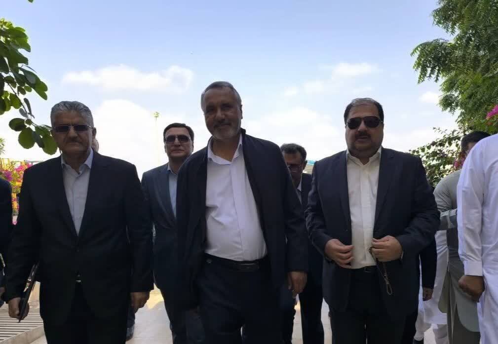 بازدید رئیس و اعضای کمیسیون عمران مجلس شورای اسلامی از اَبَرپروژه راهبردی راهآهن چابهار–زاهدان بازدید رئیس و اعضای کمیسیون عمران مجلس شورای اسلامی از اَبَرپروژه راهبردی راهآهن چابهار–زاهدان