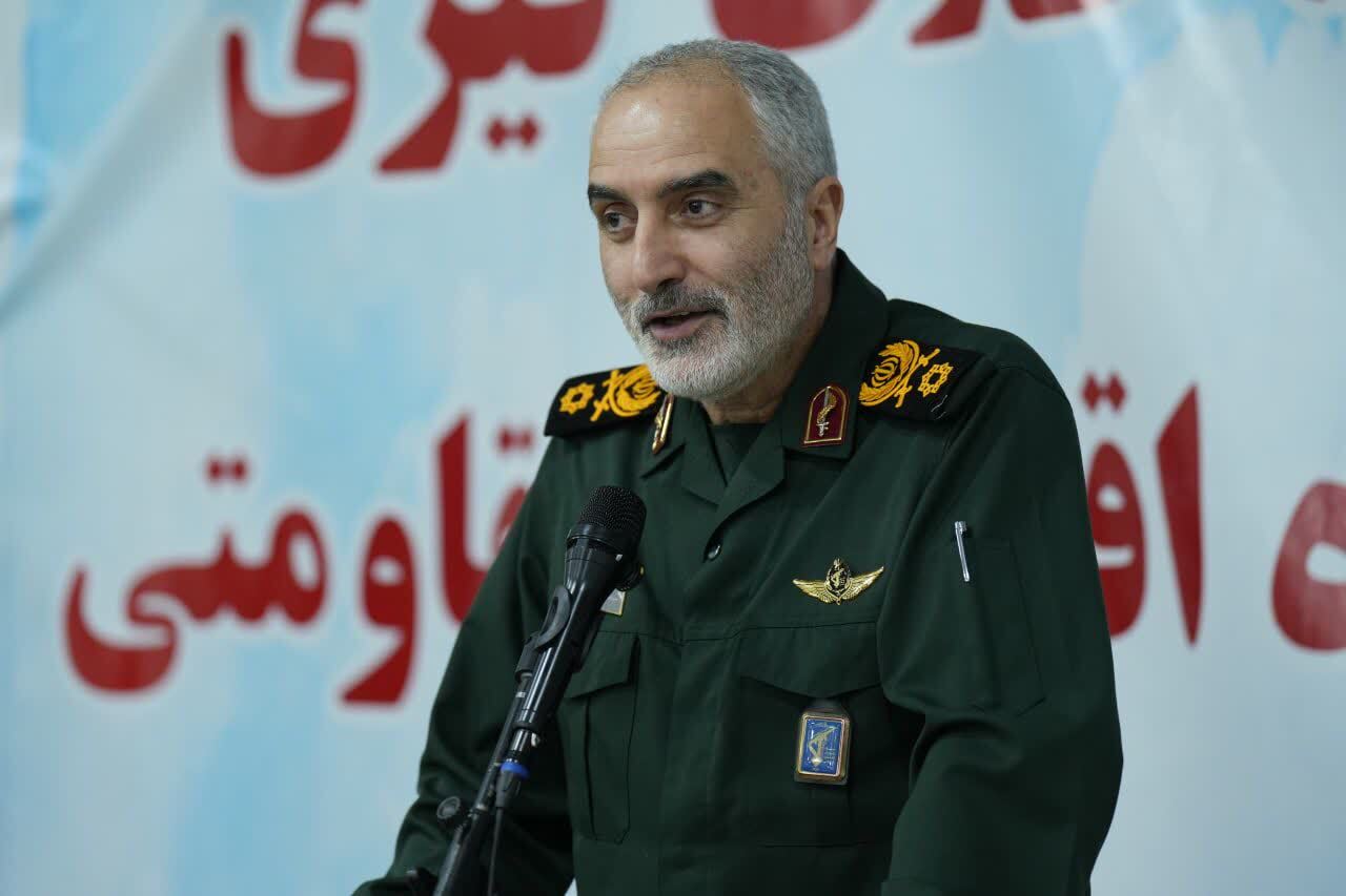 افتتاح کارگاه گلاب گیری و تولید عرقیجات گیاهی بسیج سازندگی شهرستان خرم آباد افتتاح کارگاه گلاب گیری و تولید عرقیجات گیاهی بسیج سازندگی شهرستان خرم آباد