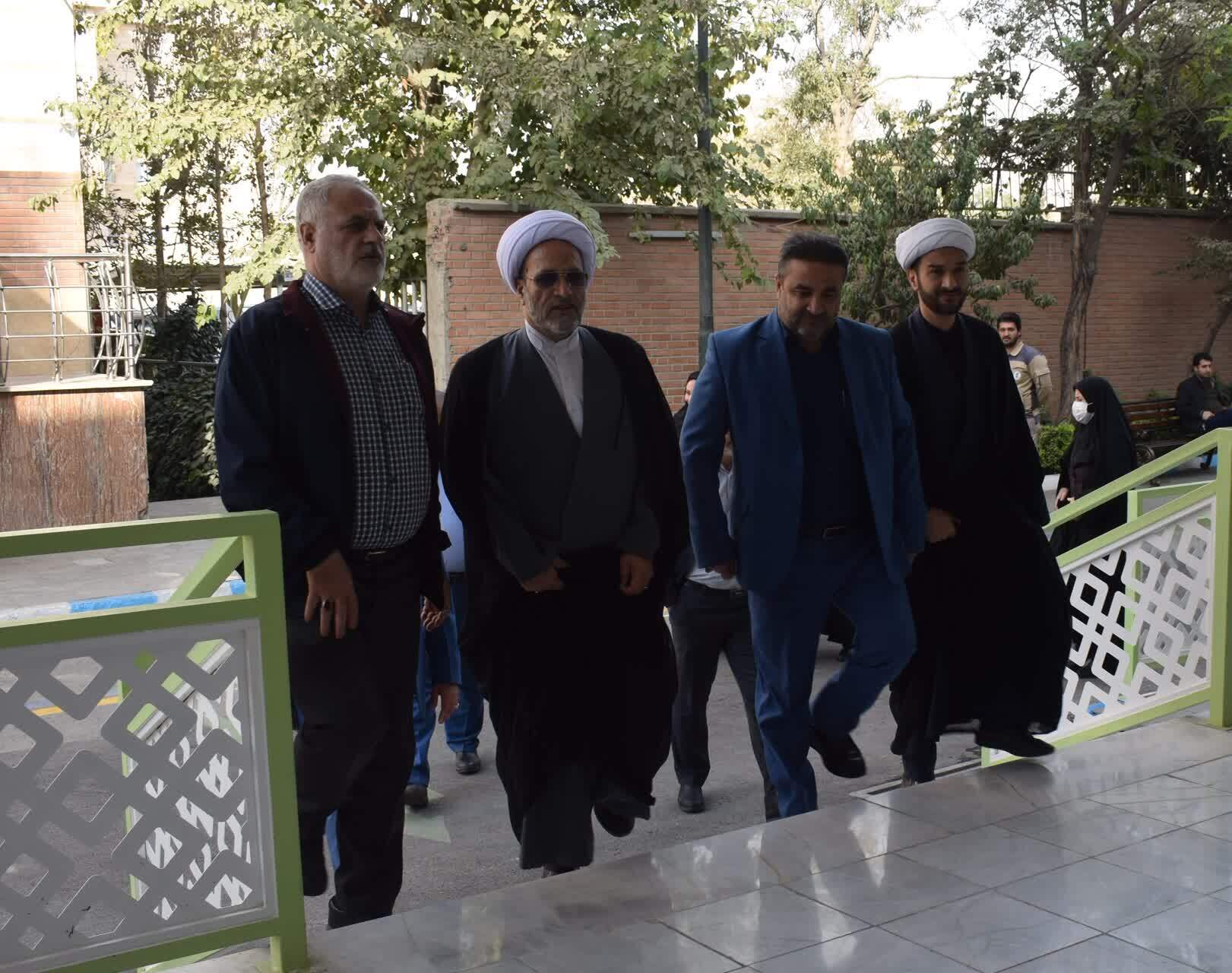 افتتاح بخشهای جدید درمانگاه شهید صنیعخانی با حضور مسئول نمایندگی ولیفقیه در نیروی هوافضا افتتاح بخشهای جدید درمانگاه شهید صنیعخانی با حضور مسئول نمایندگی ولیفقیه در نیروی هوافضا
