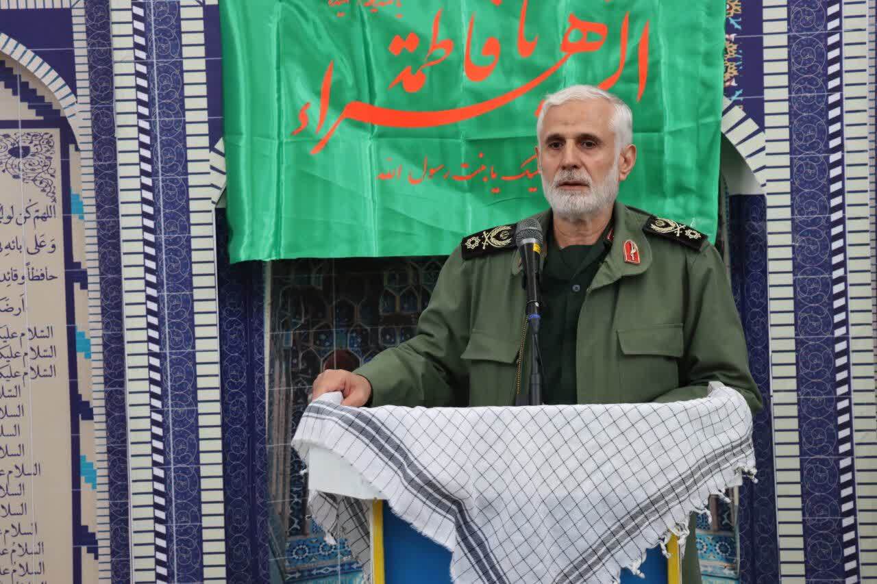 بازدید معاون هماهنگ کننده نماینده ولی فقیه در سپاه از مناطق عملیاتی غرب کشور در کرمانشاه بازدید معاون هماهنگ کننده نماینده ولی فقیه در سپاه از مناطق عملیاتی غرب کشور در کرمانشاه