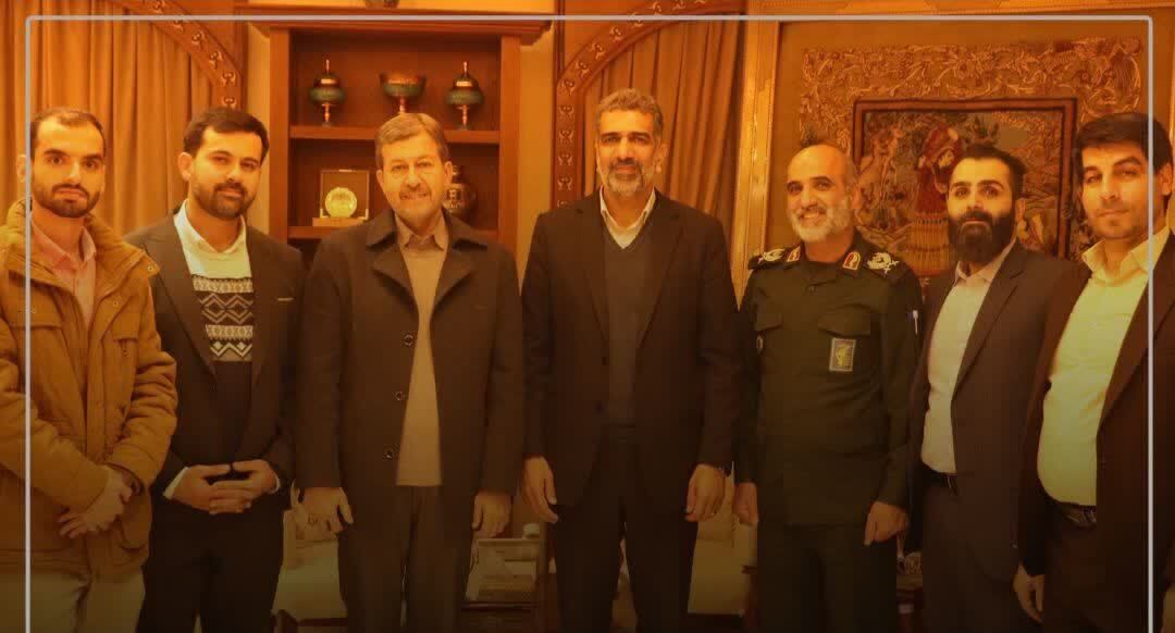 نشست صمیمی رئیس سازمان بسیج جامعه پزشکی و فرماندهی سپاه صاحب الزمان(عج) درباره مسئله حفظ حیات جنین نشست صمیمی رئیس سازمان بسیج جامعه پزشکی و فرماندهی سپاه صاحب الزمان(عج) درباره مسئله حفظ حیات جنین