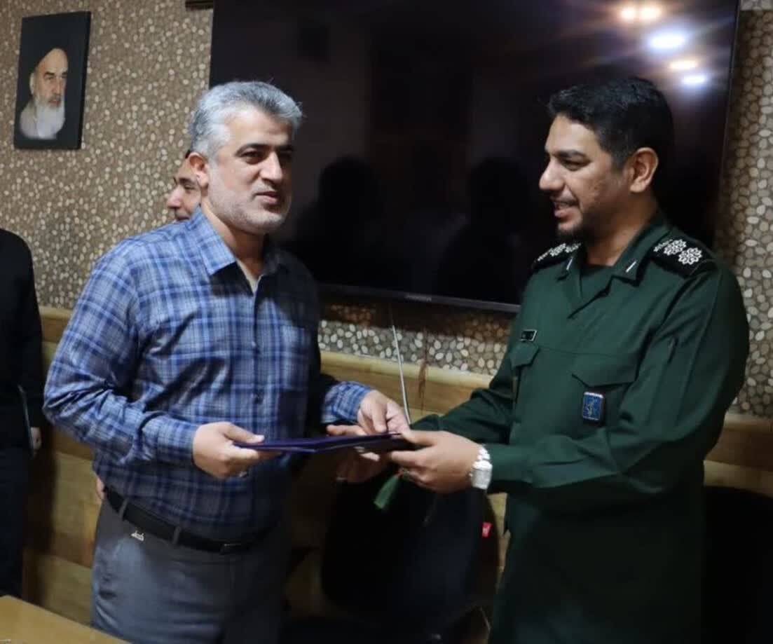 آیین تکریم و معارفه مسئول دانش و پژوهش سپاه استان سمنان برگزار شد