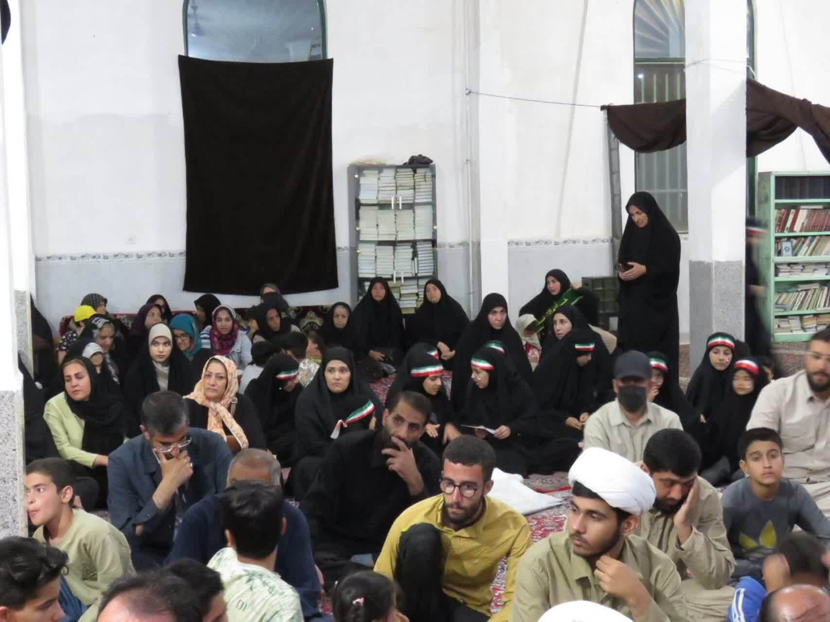 آیین گرامیداشت رهبر شهید انقلاب برگزار شد آیین گرامیداشت رهبر شهید انقلاب برگزار شد