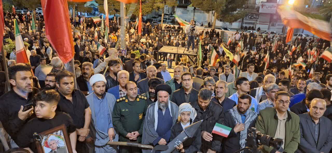 دستاوردهای انقلاب اسلامی یکشبه یا تصادفی نیست.