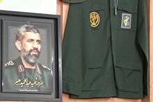 دیدار فرماندهان ارشد سپاه با خانواده شهید عبدالحمید رهبر