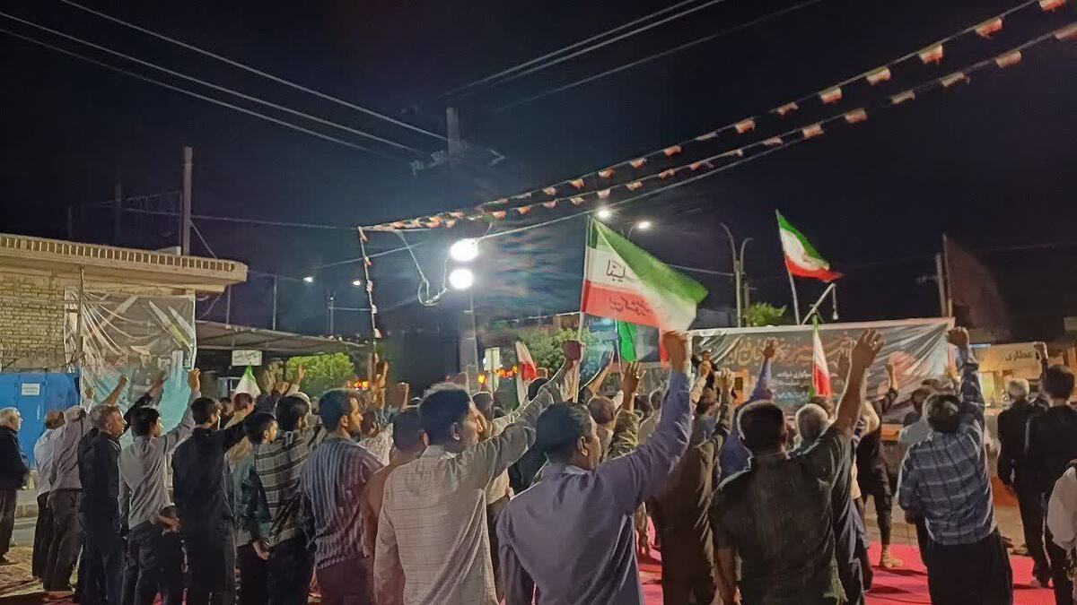 گزارش تصویری  مراسم وداع و تشییع امام  شهید حضرت آیت&zwnj;الله سید علی خامنه ای در رودبار جنوب