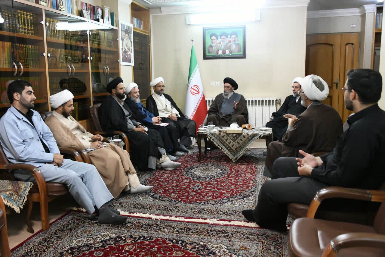 دیدار رئیس سازمان بسیج اساتید، طلاب و روحانیون کشور دیدار رئیس سازمان بسیج اساتید، طلاب و روحانیون کشور