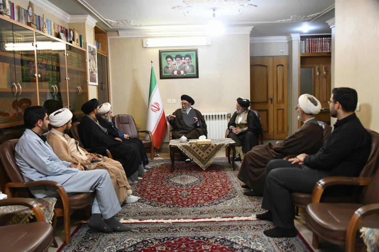 دیدار رئیس سازمان بسیج اساتید، طلاب و روحانیون کشور دیدار رئیس سازمان بسیج اساتید، طلاب و روحانیون کشور