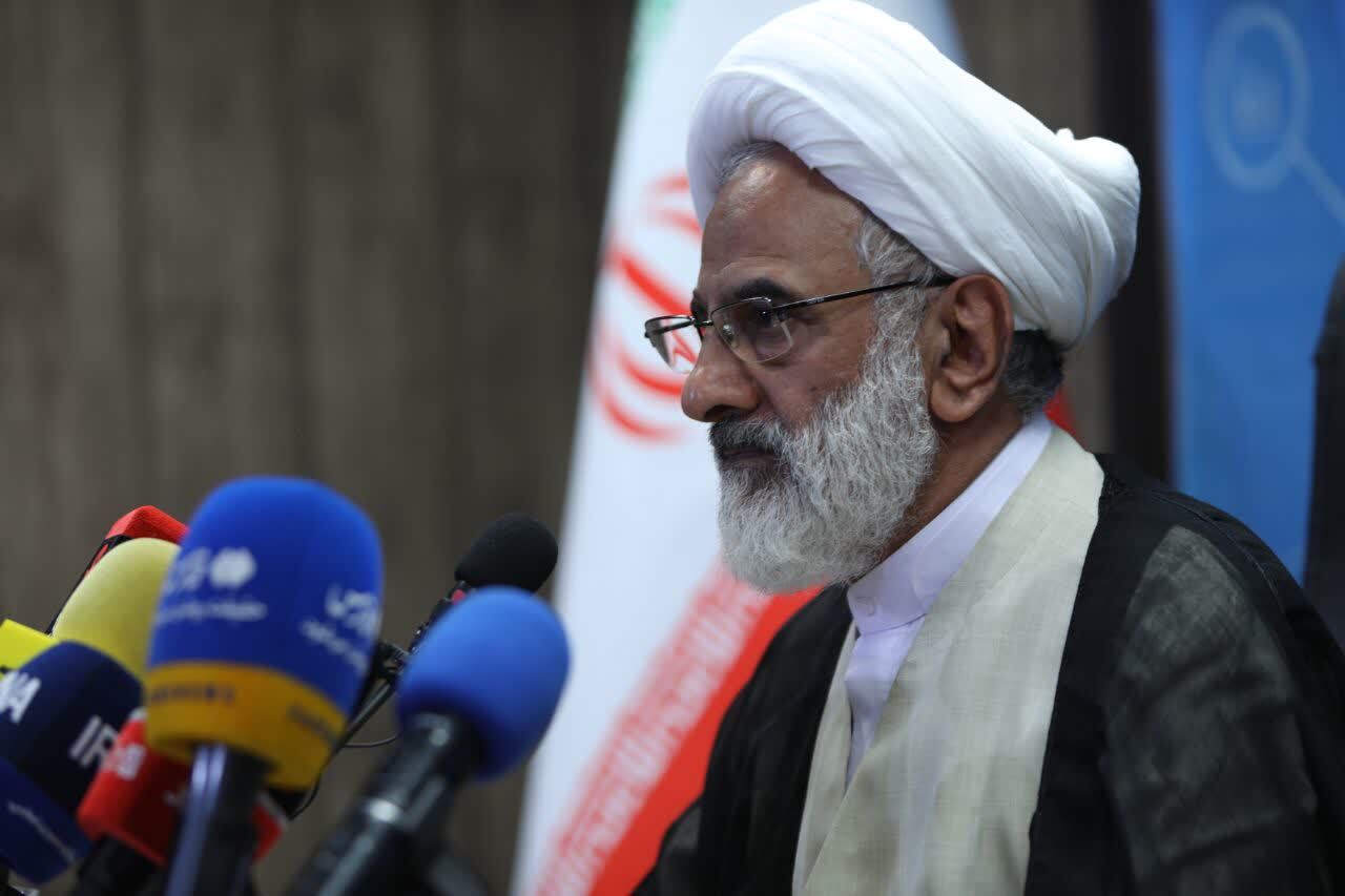 از حق خونخواهی کوتاه نمیآییم / توهین به تیم مذاکرهکننده با ادعای ولایتمداری سازگار نیست از حق خونخواهی کوتاه نمیآییم / توهین به تیم مذاکرهکننده با ادعای ولایتمداری سازگار نیست