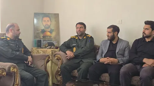 دیدار معاون هماهنگ&zwnj;کننده سپاه استان البرز، با خانواده شهیدان استان